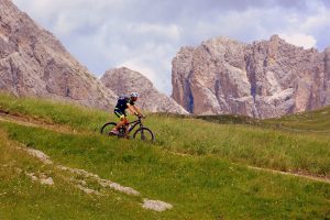 vtt en montagne en été